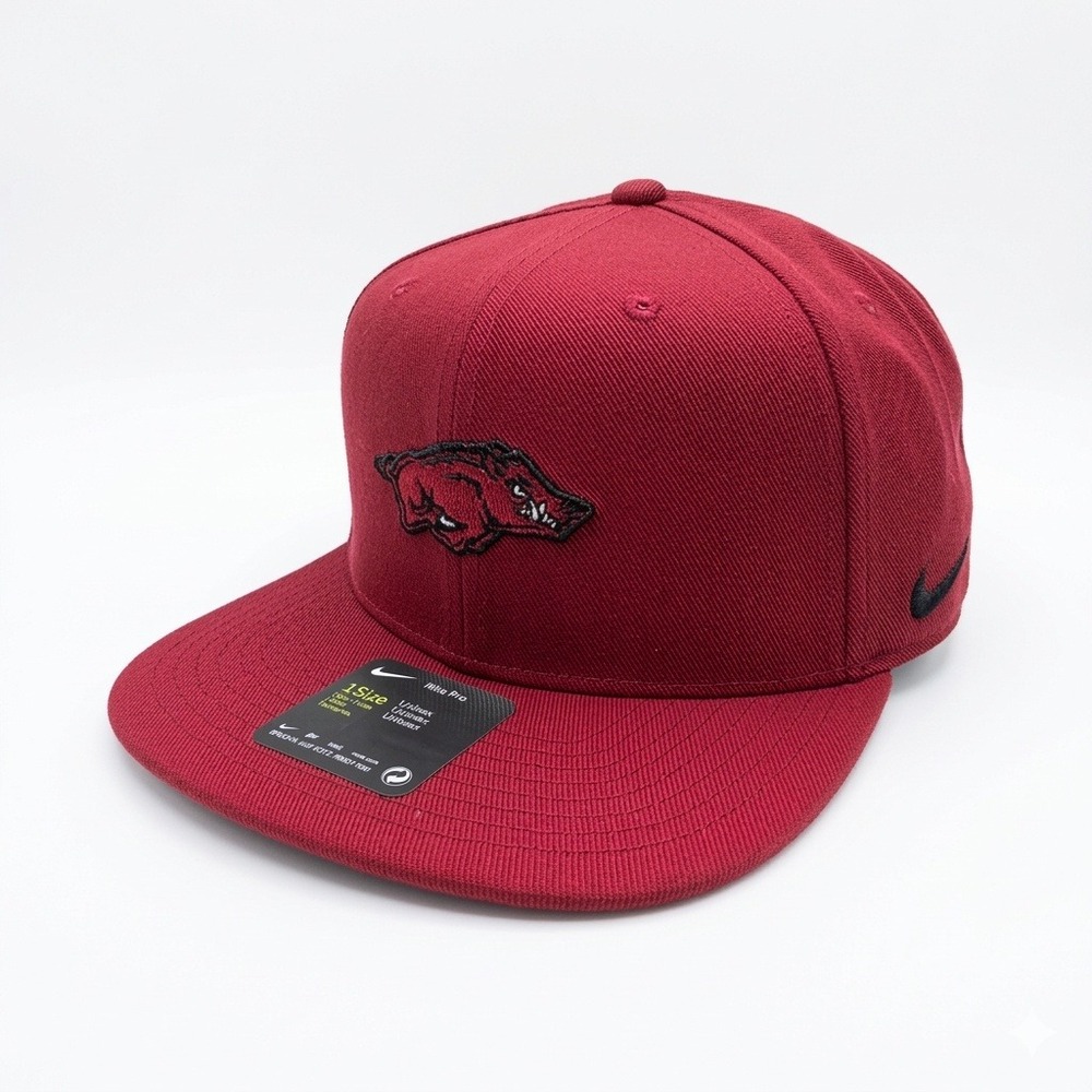 Nike Pro Arkansas Razorbacks Snapback Hat Red One Size NWT Underbill Graphic